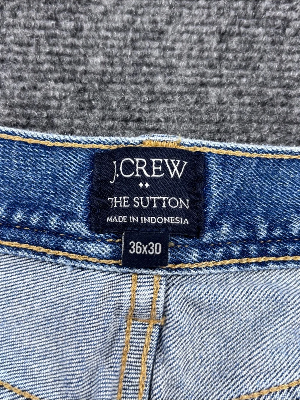 J Crew Stretch Sutton Jeans In Lucas Wash Men’s 36X28* Straight Leg Distressed